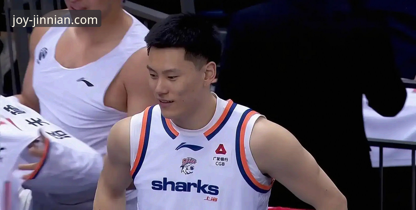 金年会娱乐平台 从上海男篮十二连胜,看团队篮球的胜利法则:一份创新战术解析指南